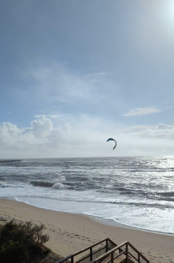 Kitesurfing Oceanside Outer Banks